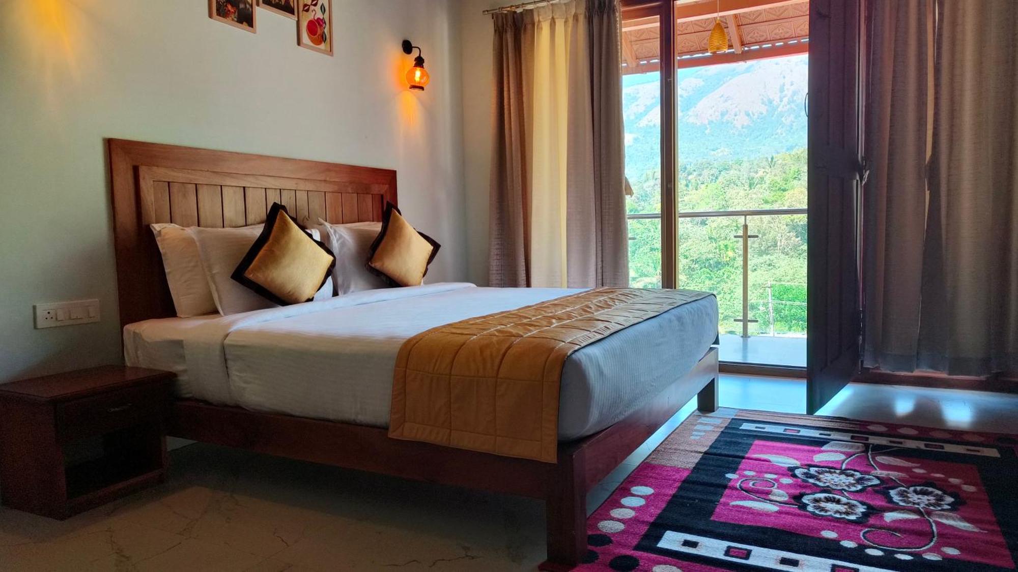Hill Crest Resort - Coorg Madikeri Exterior photo