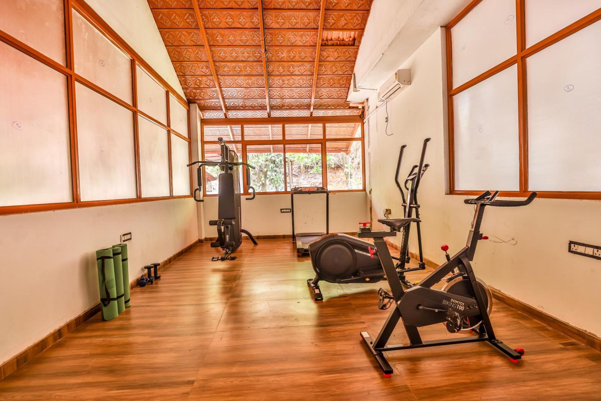 Hill Crest Resort - Coorg Madikeri Exterior photo
