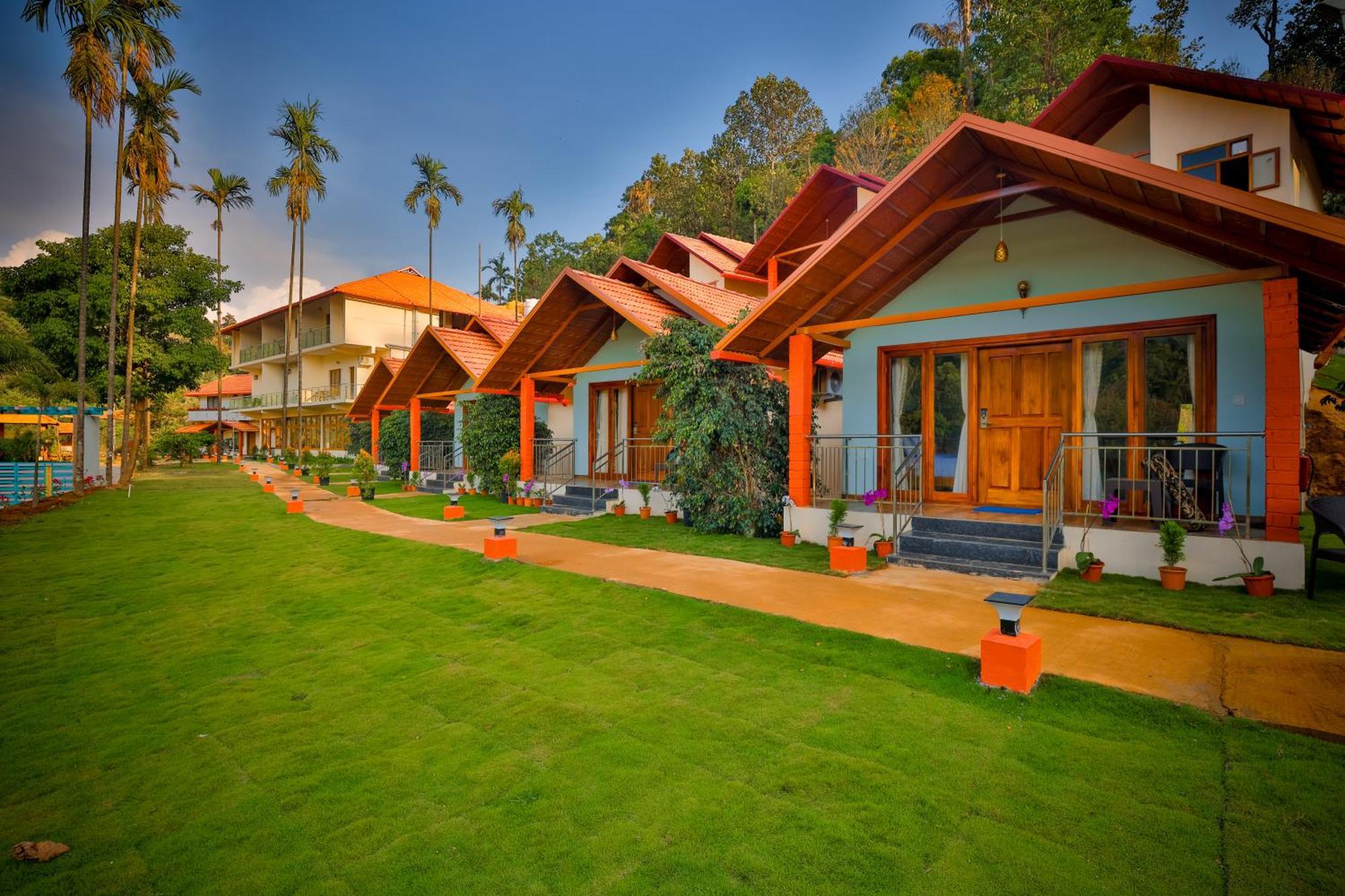 Hill Crest Resort - Coorg Madikeri Exterior photo
