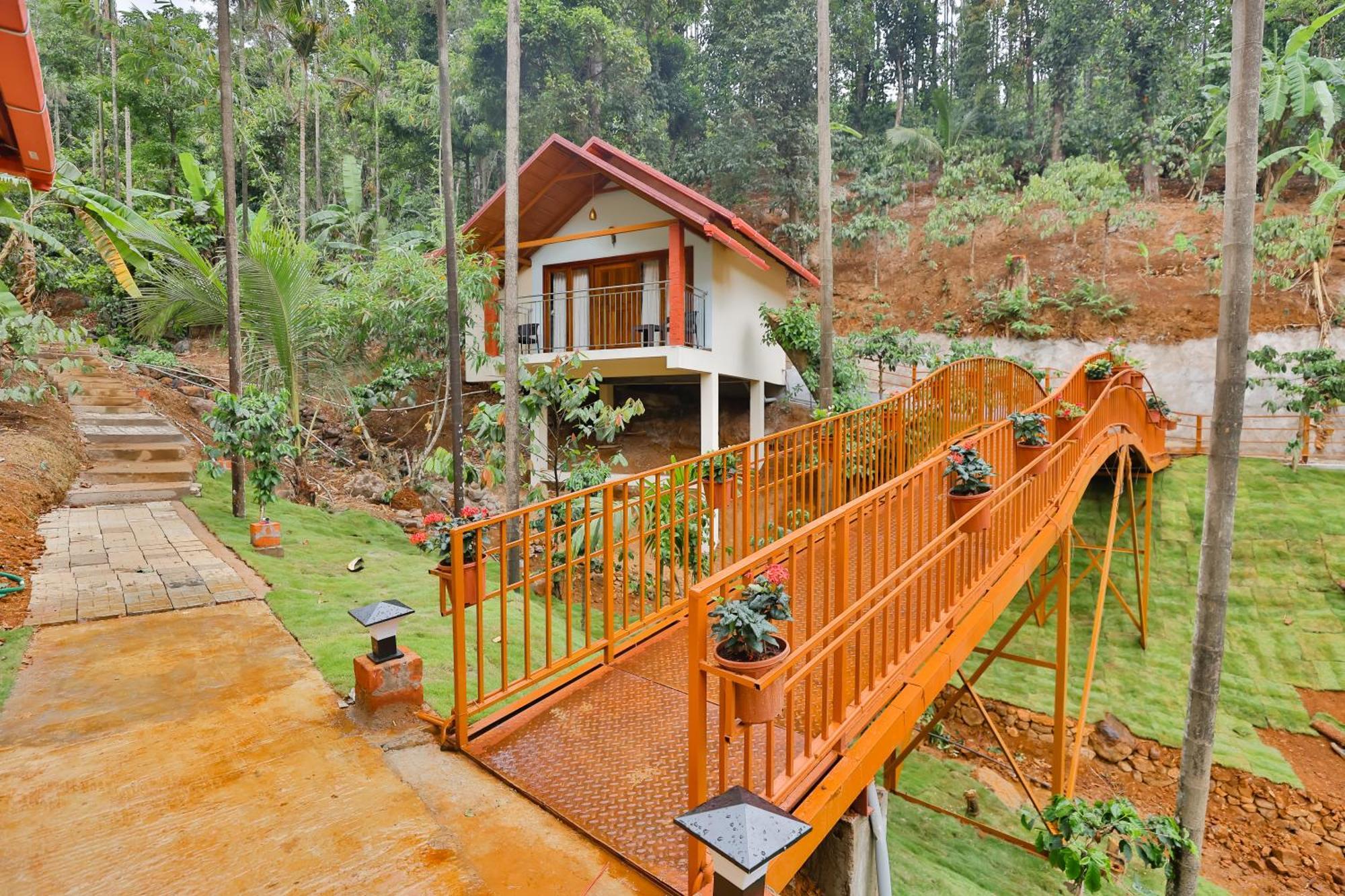 Hill Crest Resort - Coorg Madikeri Exterior photo