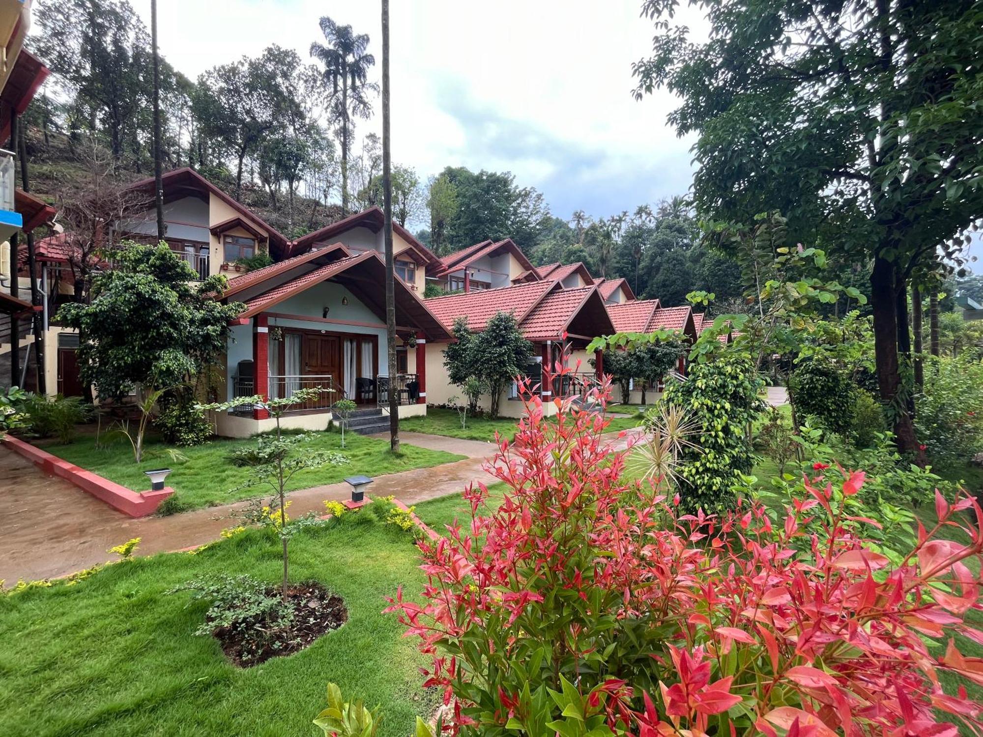 Hill Crest Resort - Coorg Madikeri Exterior photo