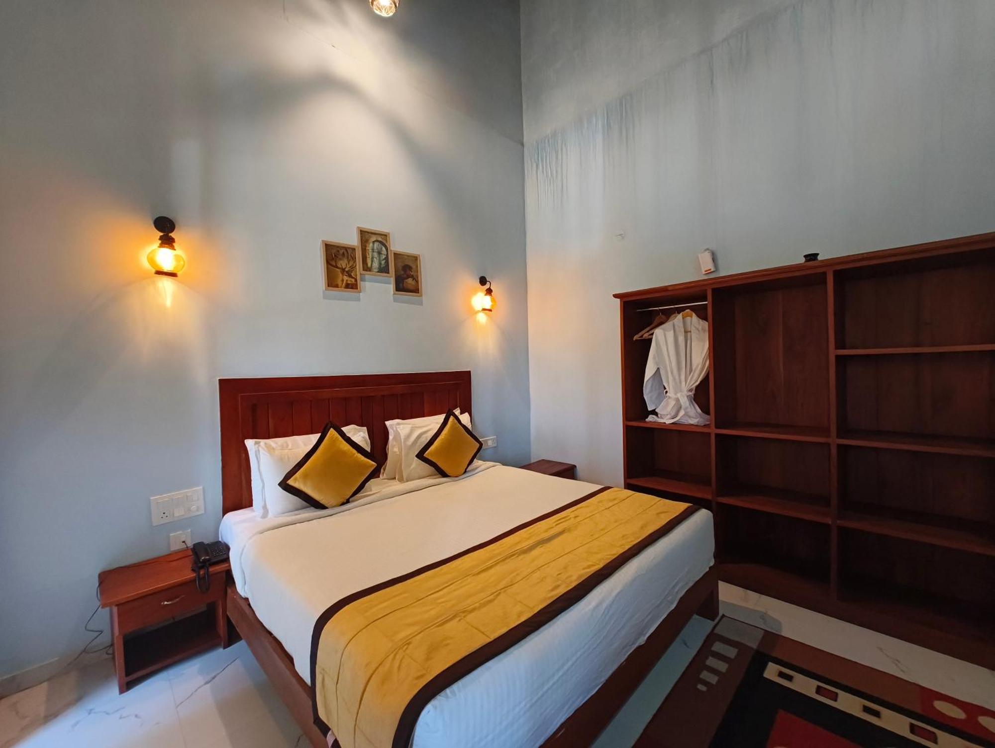 Hill Crest Resort - Coorg Madikeri Exterior photo